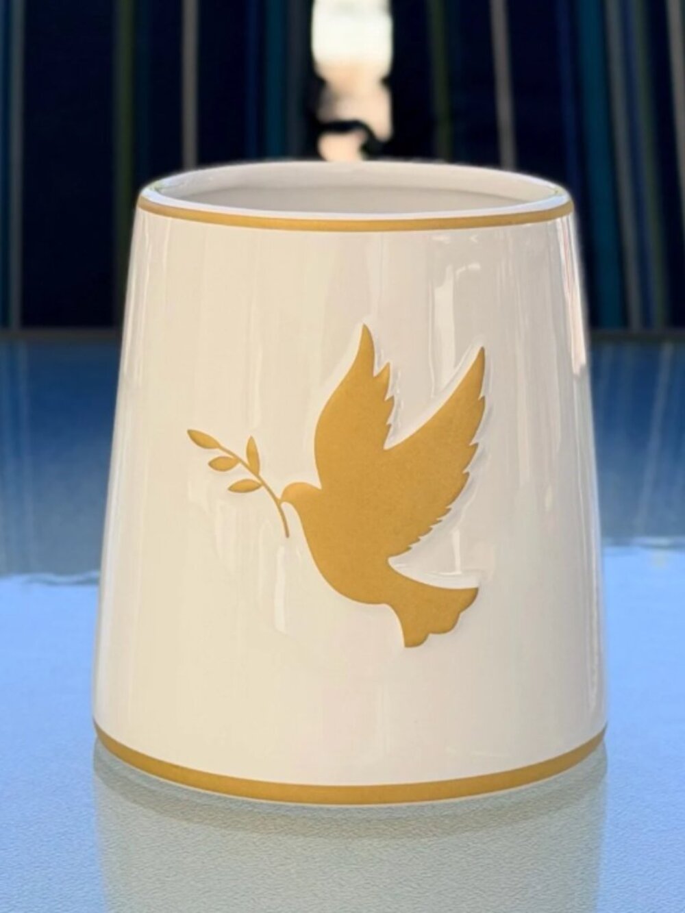 FTD White and Gold Ceramic Dove Round Vase/Planter